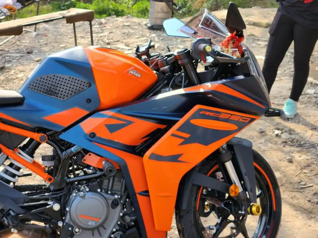 ktm’s claimed top speed - taking rc 390 generations to the limit
