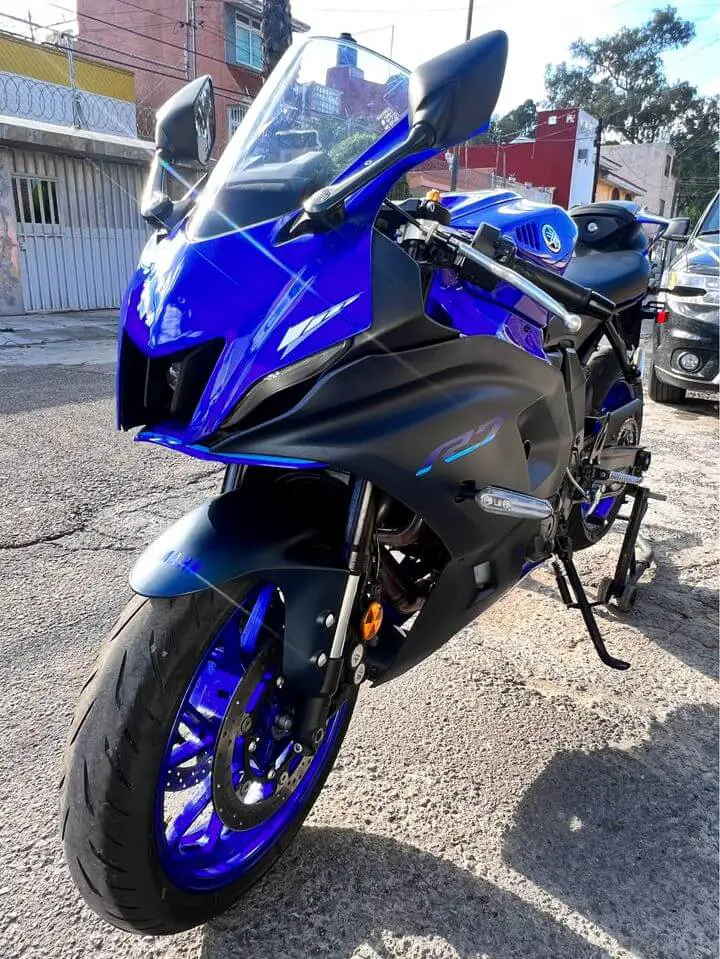 what determines the yamaha r7s top speed