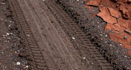 reading terrain through traction clues